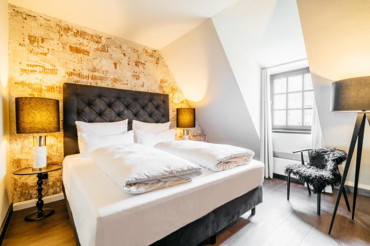 Hotel Riesengebirge Neuhof an der Zenn Екстер'єр фото